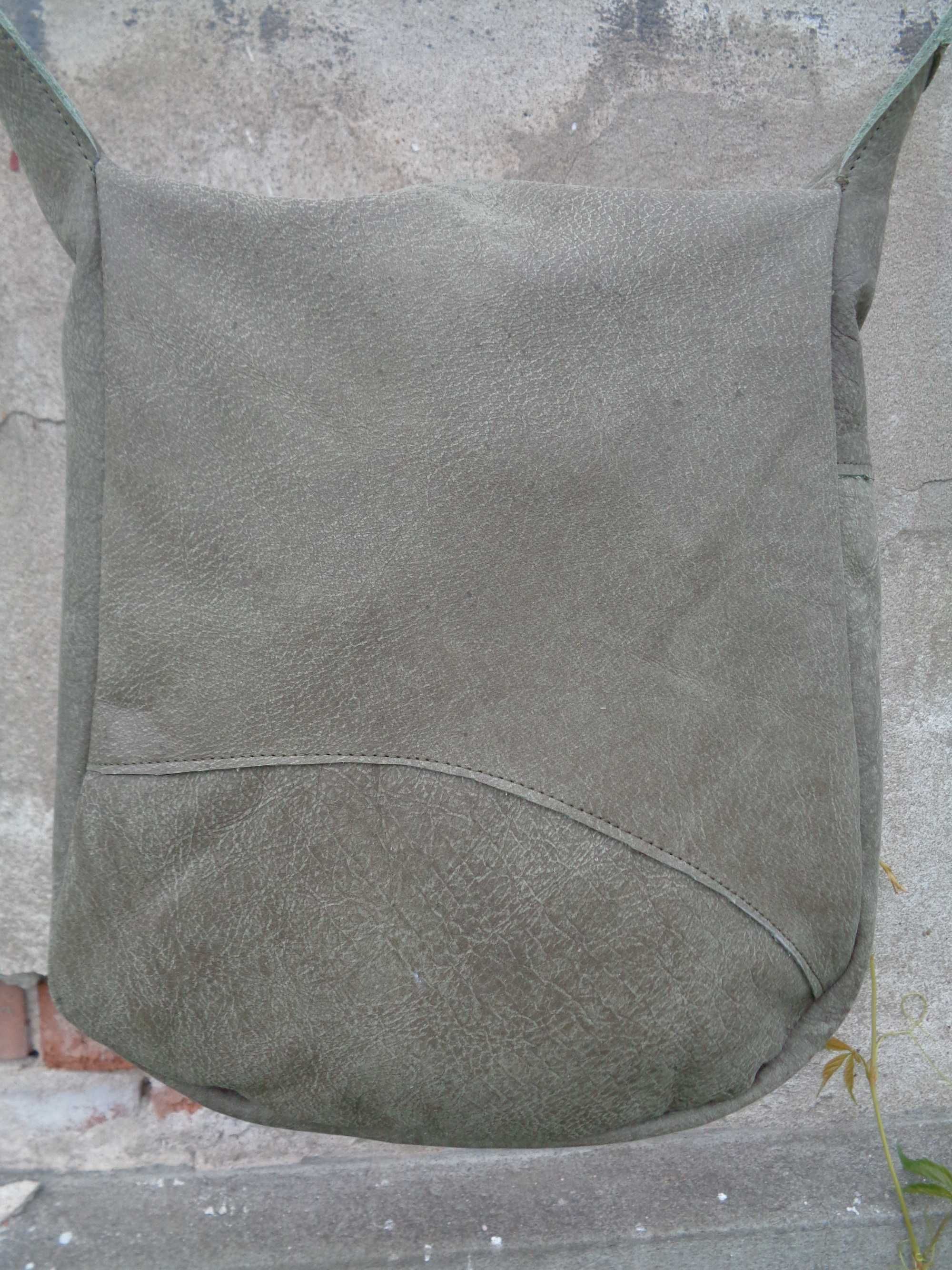 Artystyczna skórzana torebka z makami. Handmade