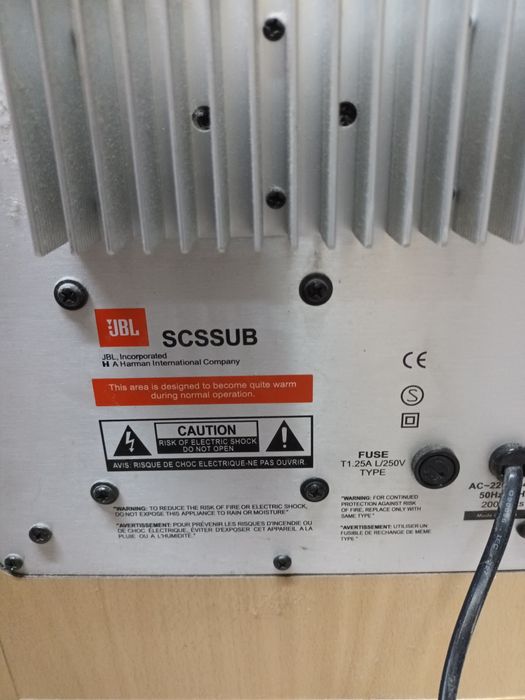 JBL subwoofer aktywny SCSSUB