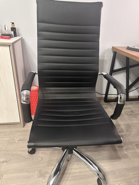 Крісло офісне Прімтекс Плюс