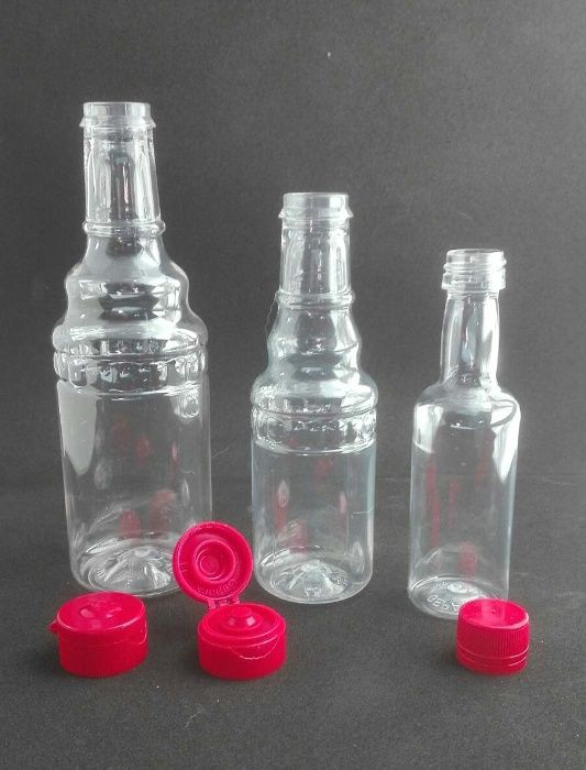 Embalagem/Garafa/Boião plastico com tampas. Adequado para alimentação.