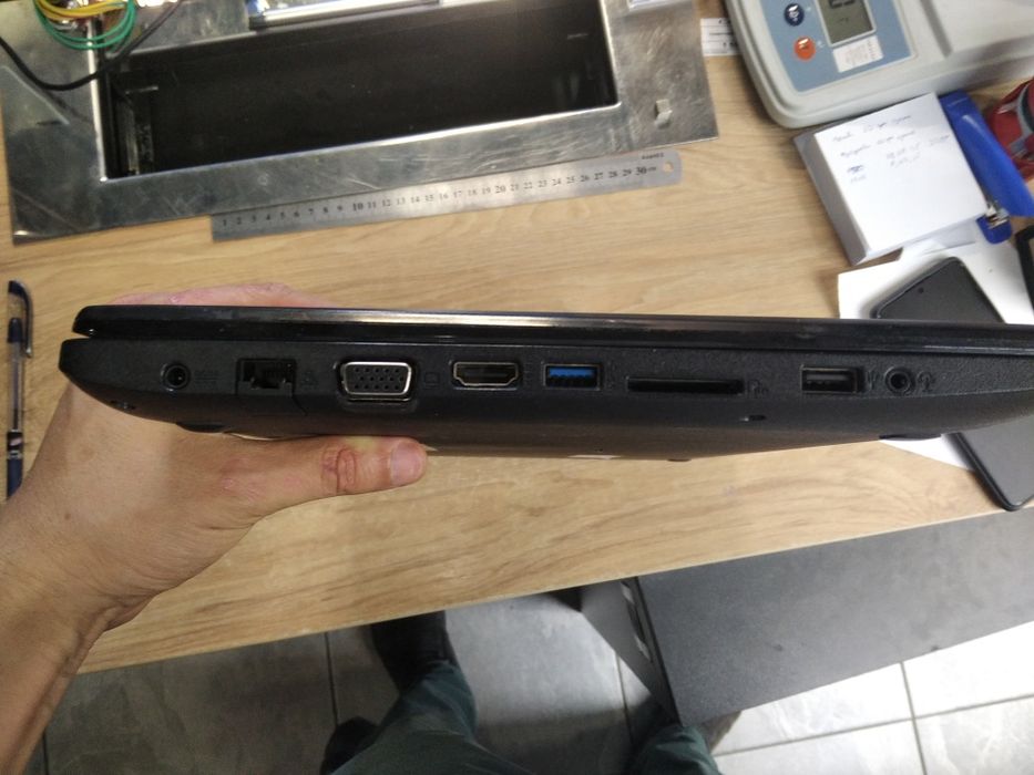 Ноутбук Asus R515M