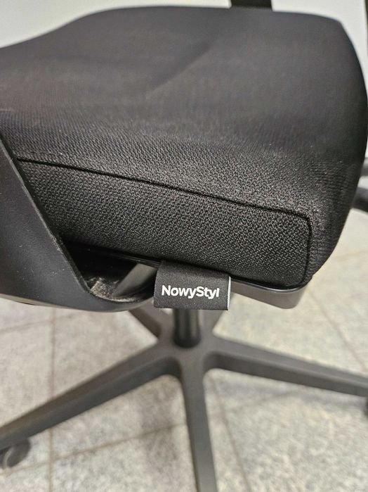 Krzeslo Obrotowe Nowy Styl