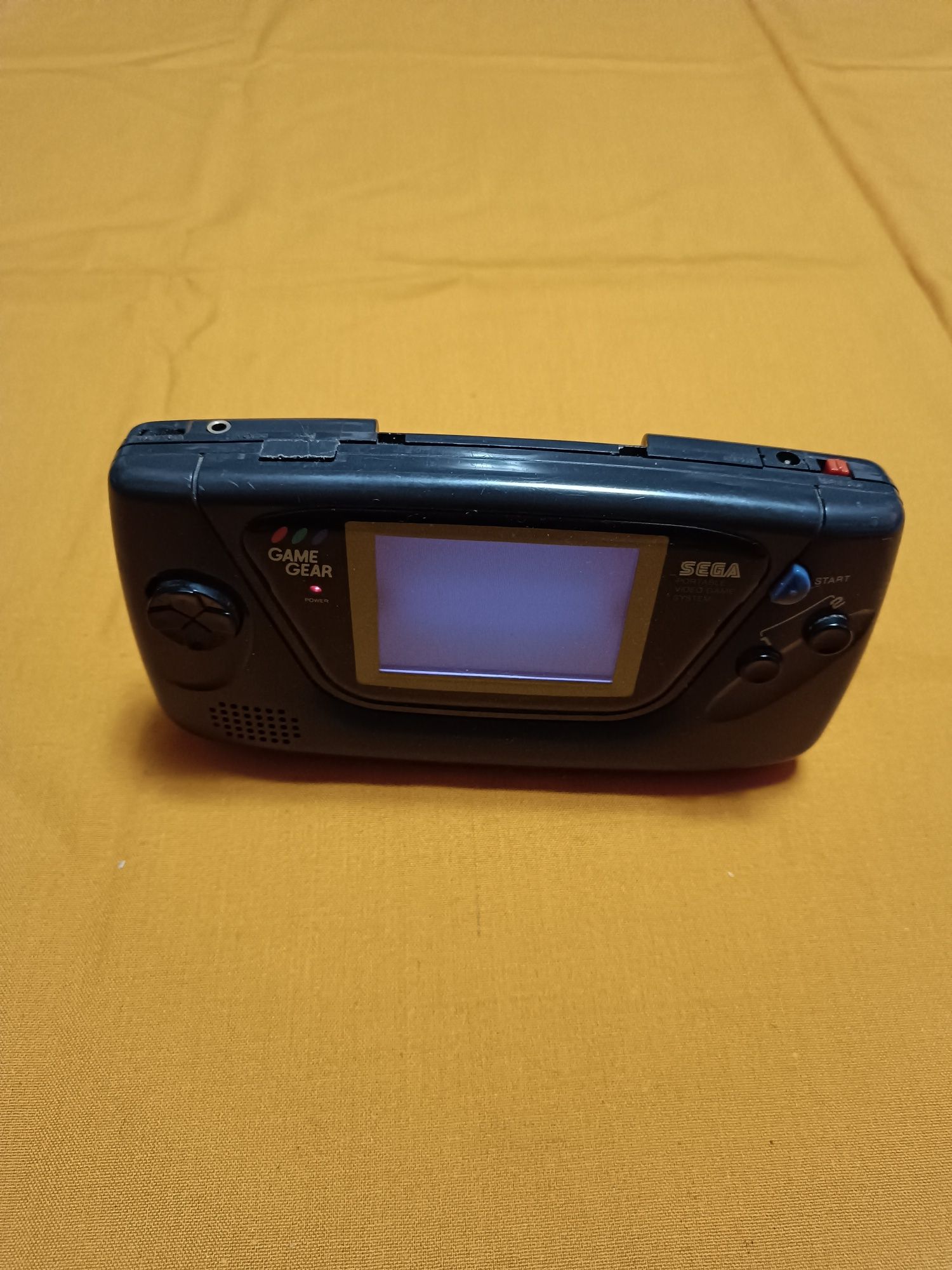 Портативная приставка SEGA Game Gear