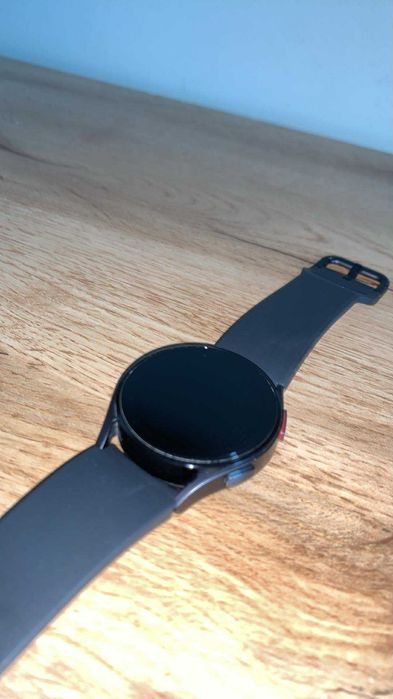 Smartfatch Samsung Galaxy Watch5 Black w bardzo dobrym stanie