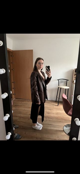 Піджак з екошкіри