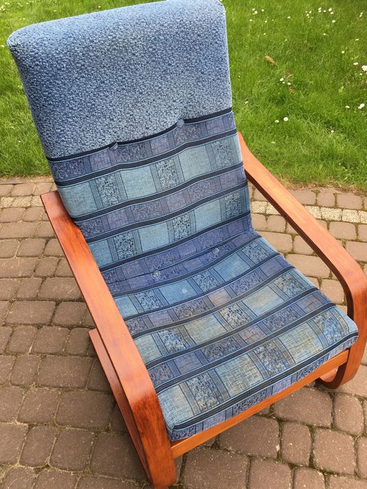 Fotel bujany drewniany wypoczynkowy