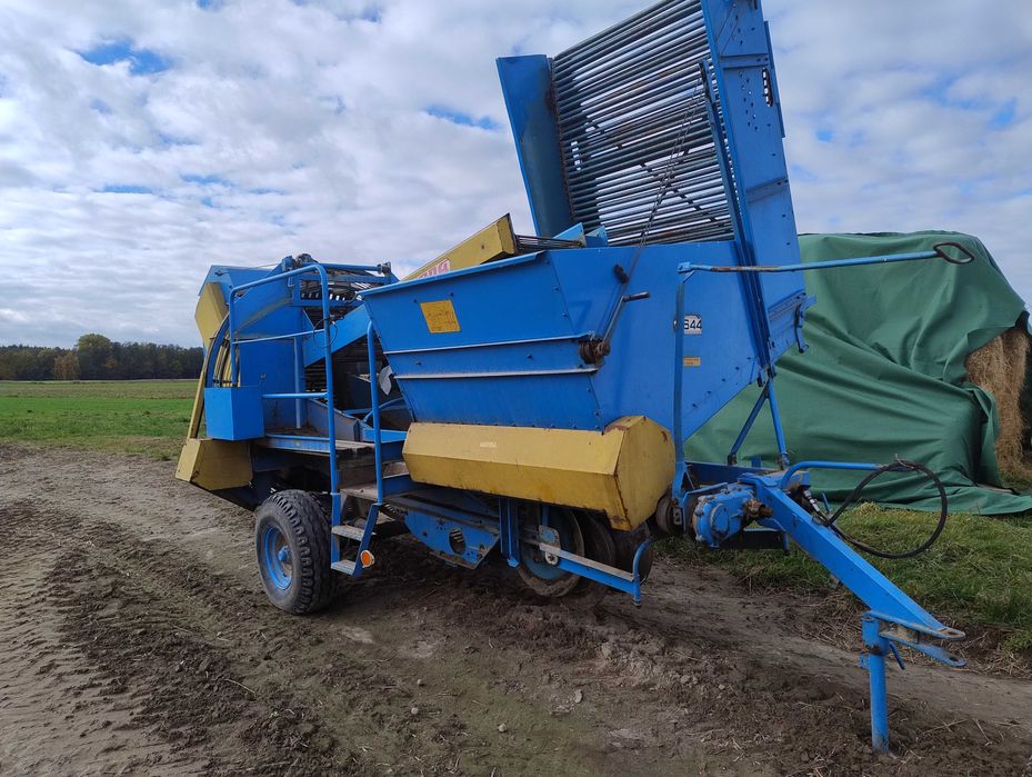 Kombajn ziemniaczany Anna Z 644