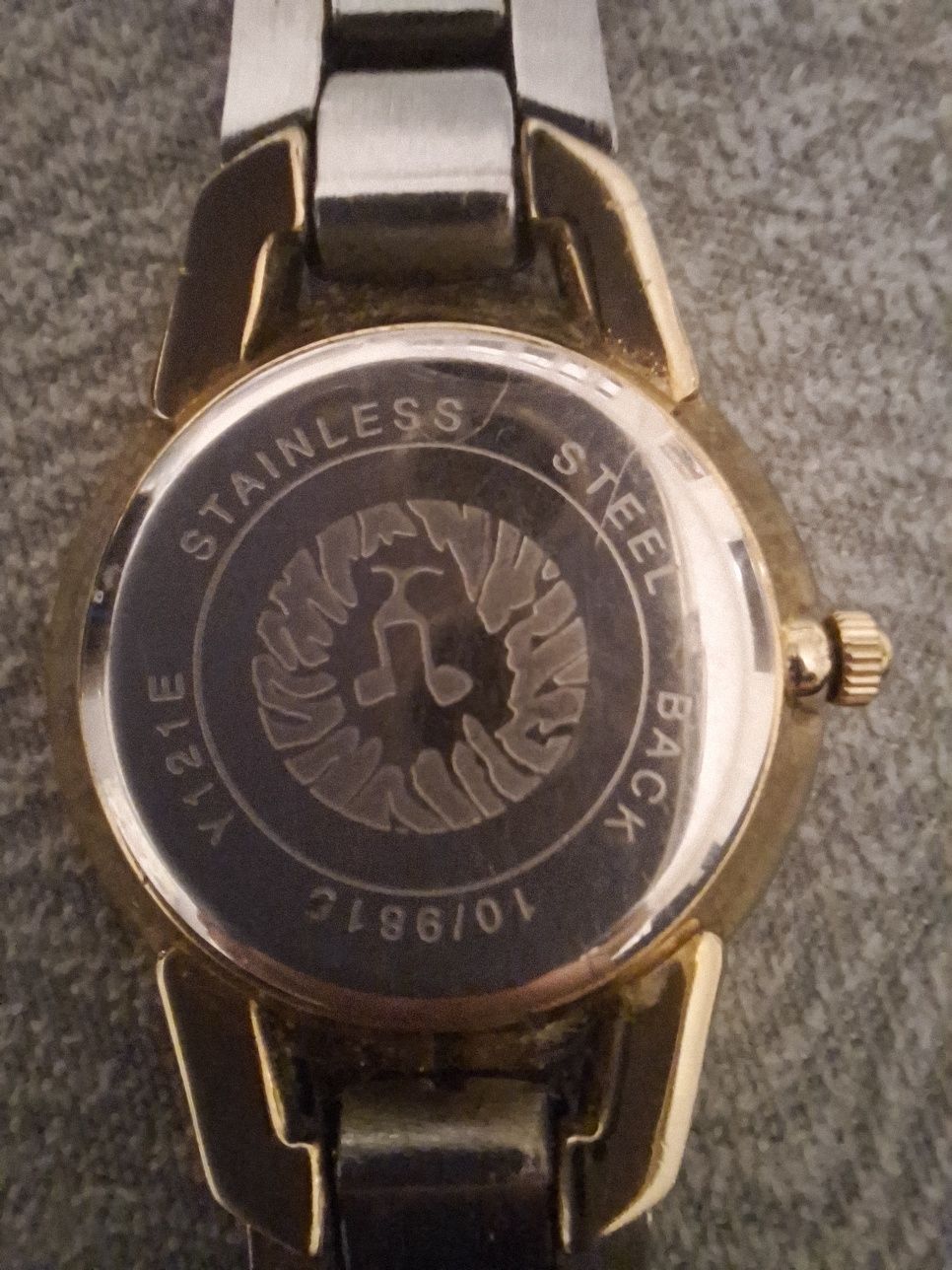 Zegarek damski złoto-srebrny elegancki