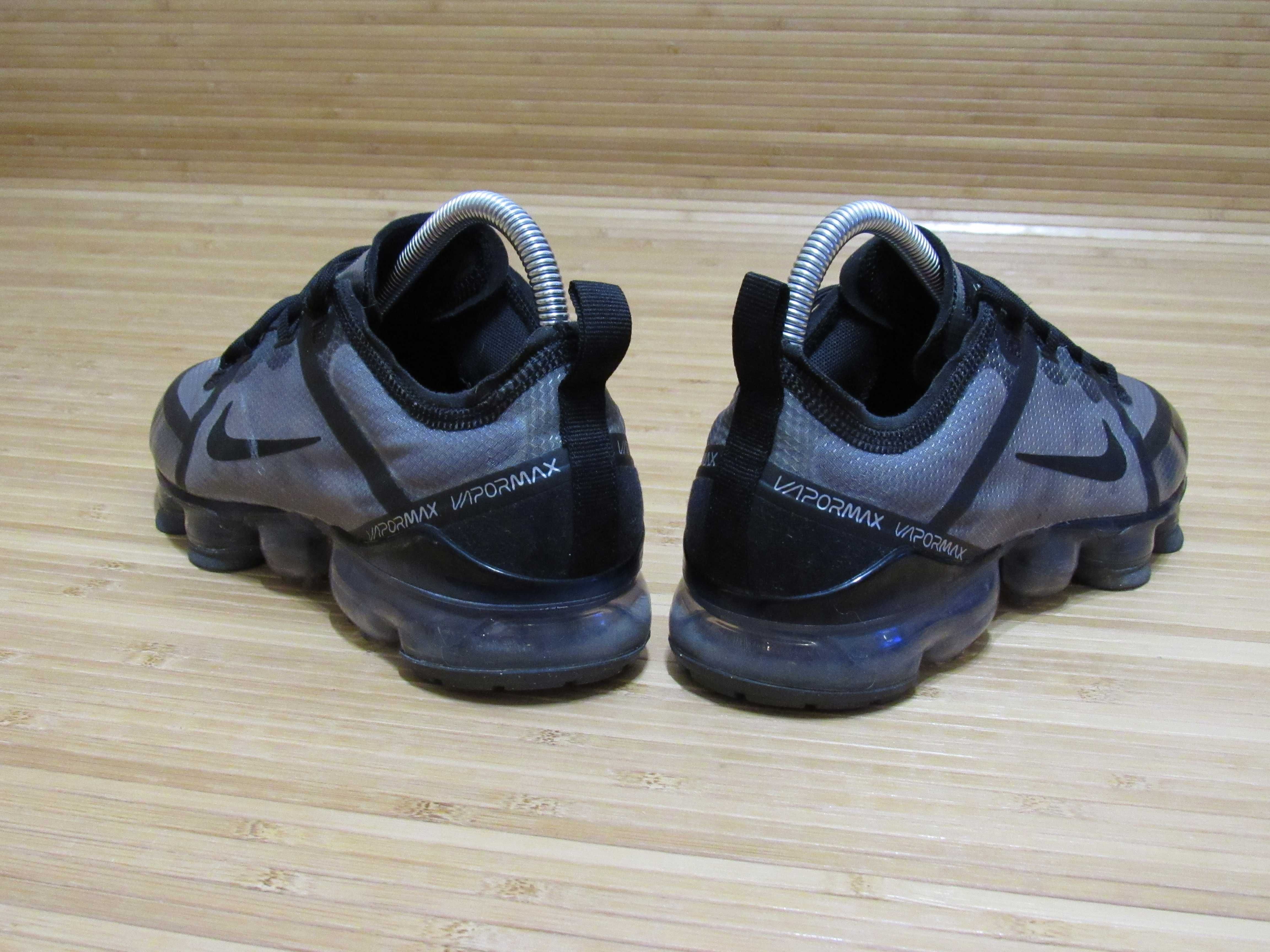 Кросівки Nike Air VaporMax; EUR-38,5