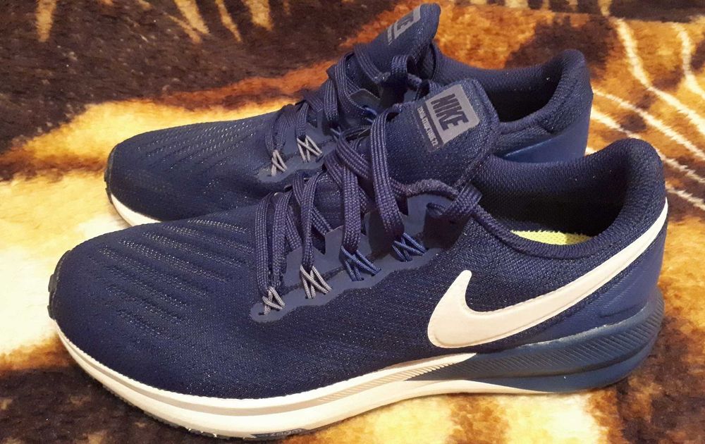 Nike Structure 22 rozmiar 41