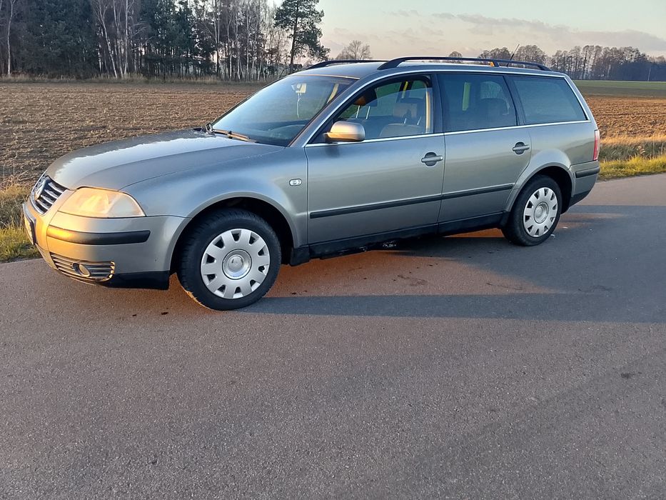 VW passat B5 fl pierwszy właściciel w Polsce klimatyzacja !