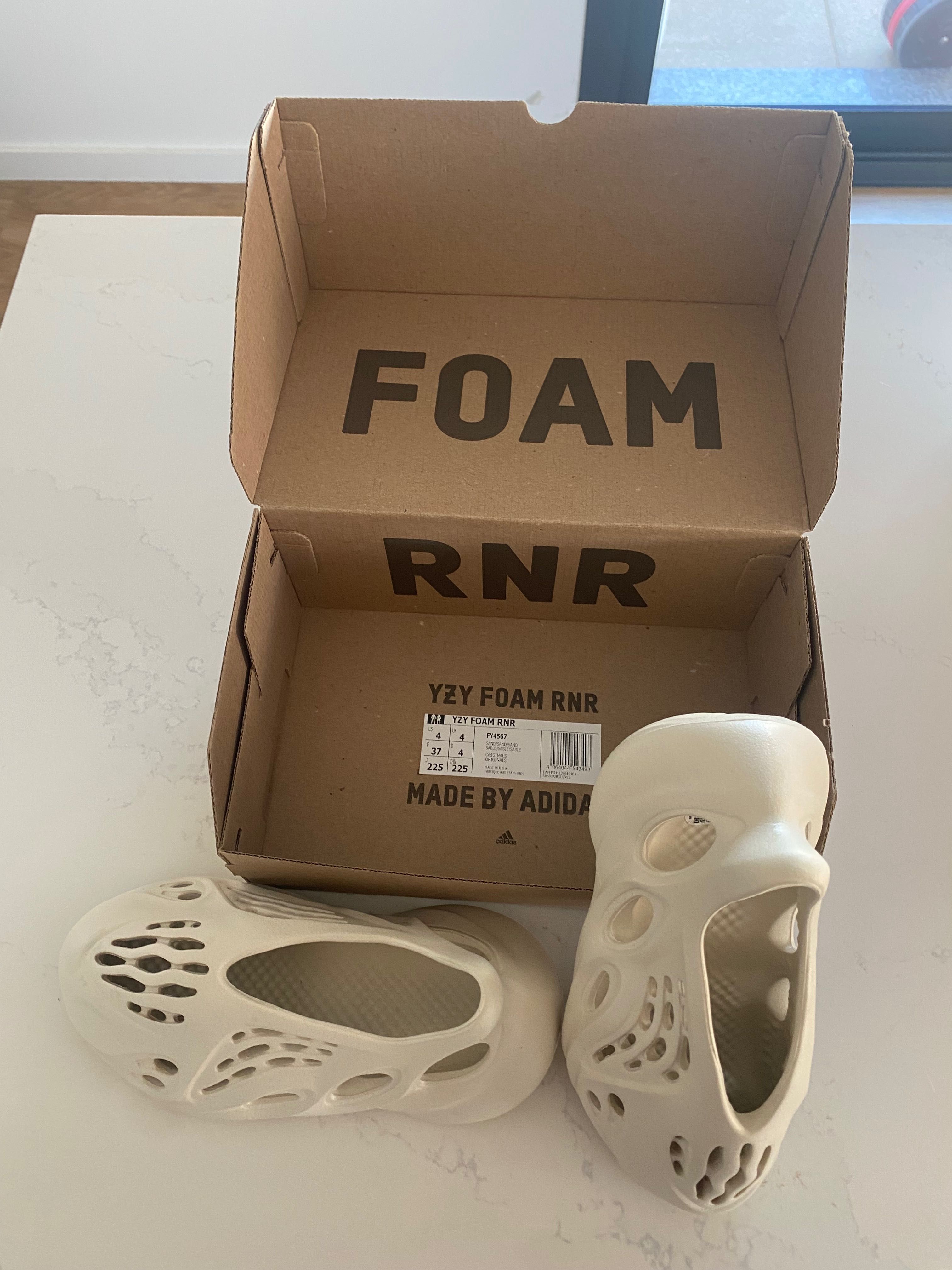 Adidas Yeezy Foam Runner Sand