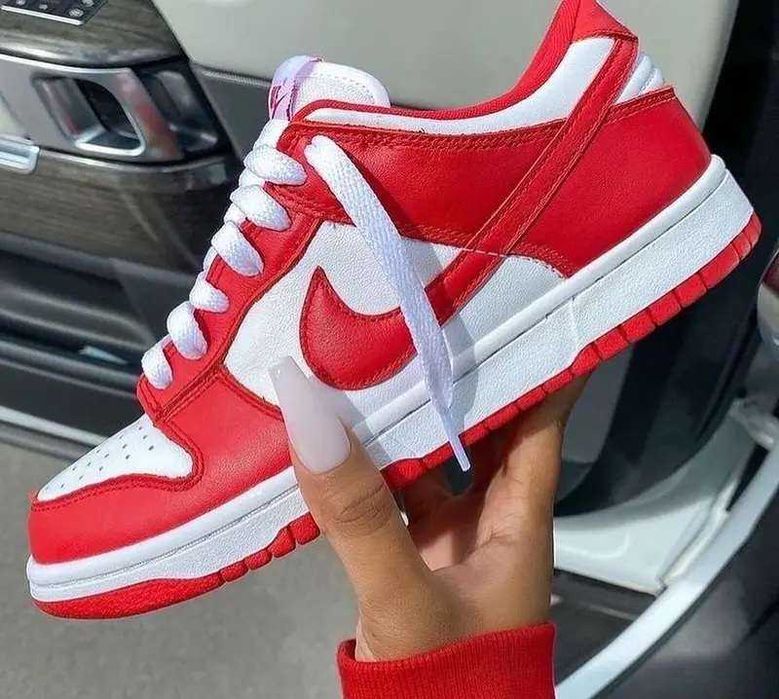 Sapatilhas modelo Dunk pretas unisexo