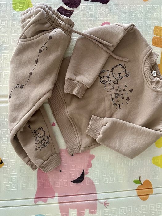 Костюм на флісі для дівчинки