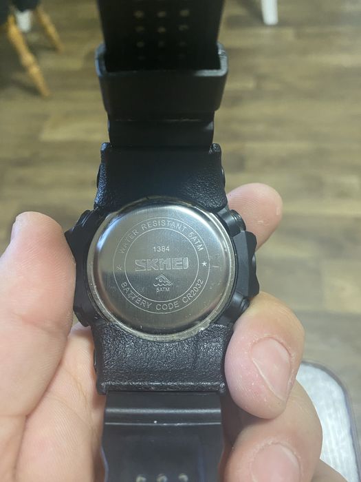 Наручні годинники лотом. G-Shock Casio та Skmei, 2 пари.