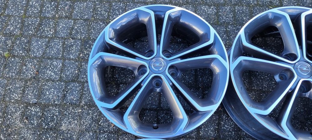 OPC  17"  Opel oryginal  5x110   7j et44  Corsa Vectra Signum Astra