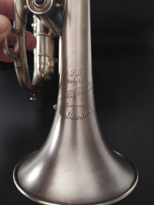 музичний інструмент корнет Бессон Англія