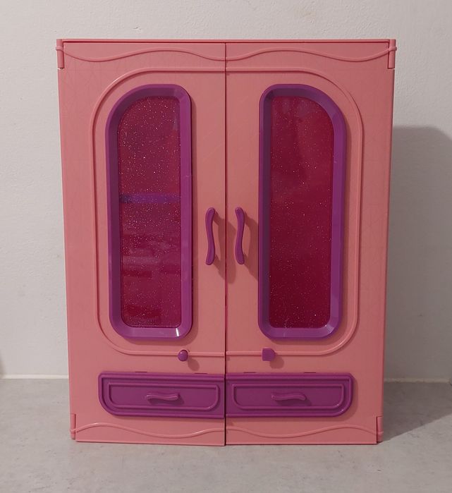 Szafa ubraniowa dla barbie