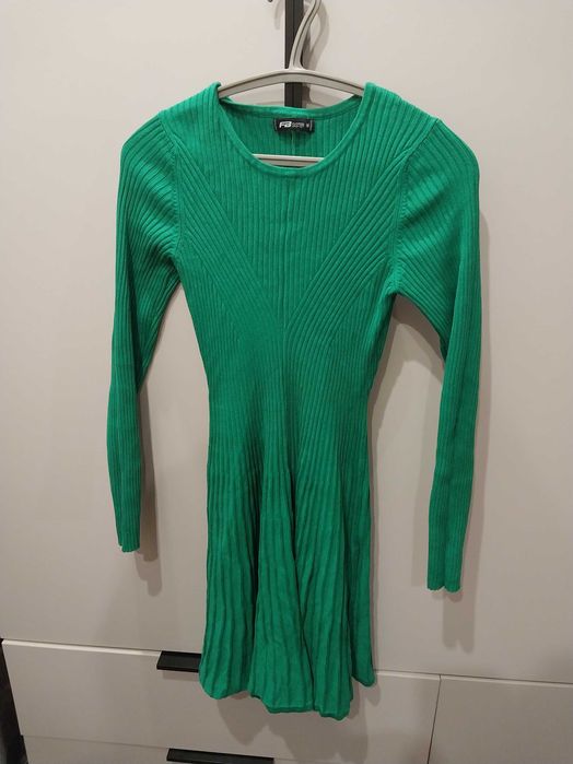 Сукня жіноча тепла