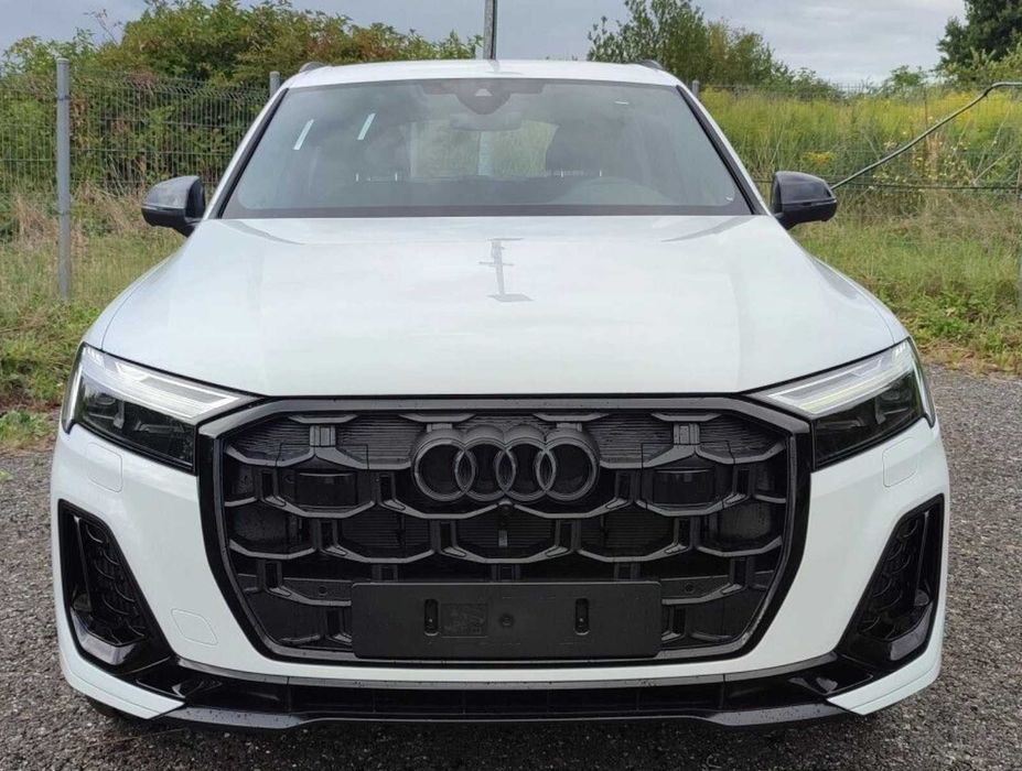 Бампер Q7 разборка шрот Audi Q7 запчастини SQ7