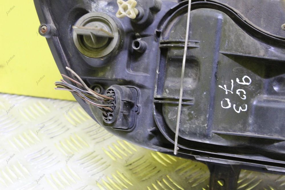 Фара ліва Спринтер 903 левая фари Sprinter фары мерседес с3