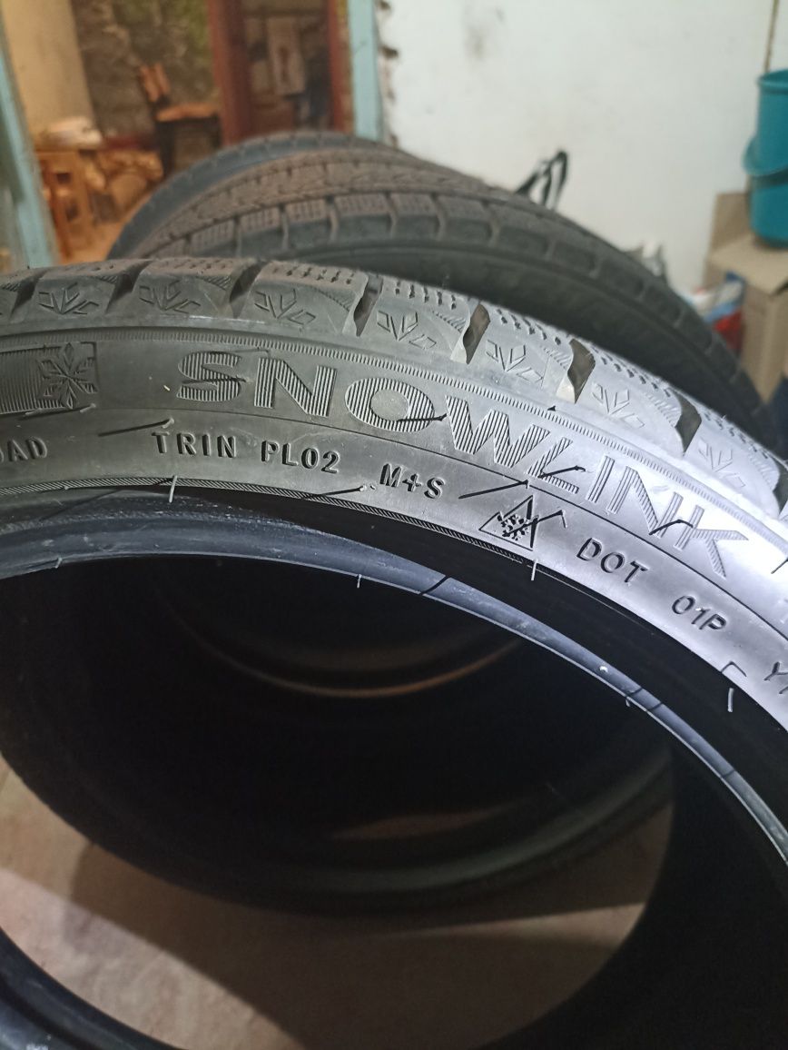 Шини Triangle snowlink 245/40/r18 97v