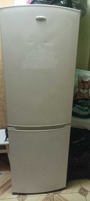 Холодильник з морозильною камерою Whirlpool WBE 3111 A+W