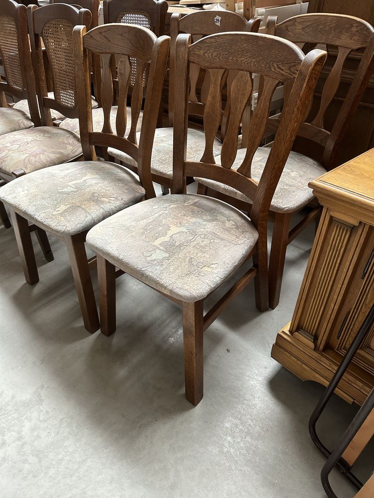 Ładne dębowe krzesła - meble holenderskie