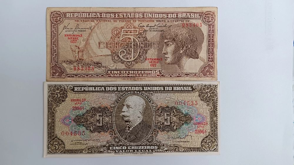 2 notas de 5 cruzeiros. Brasil