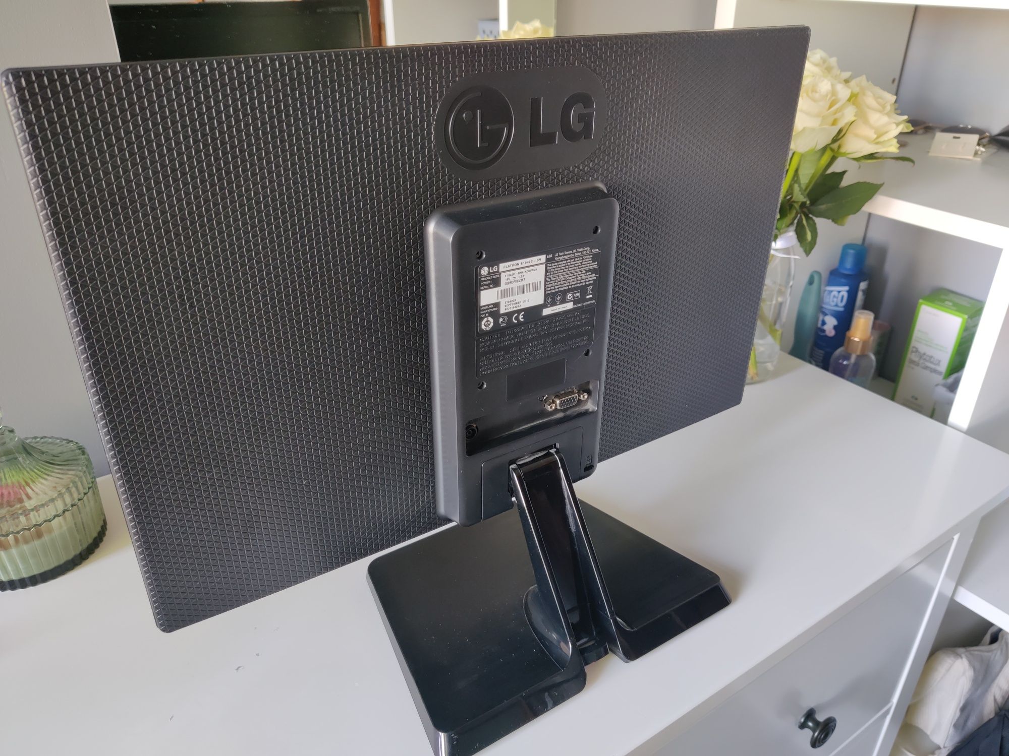 Monitor LG E1942C-BN