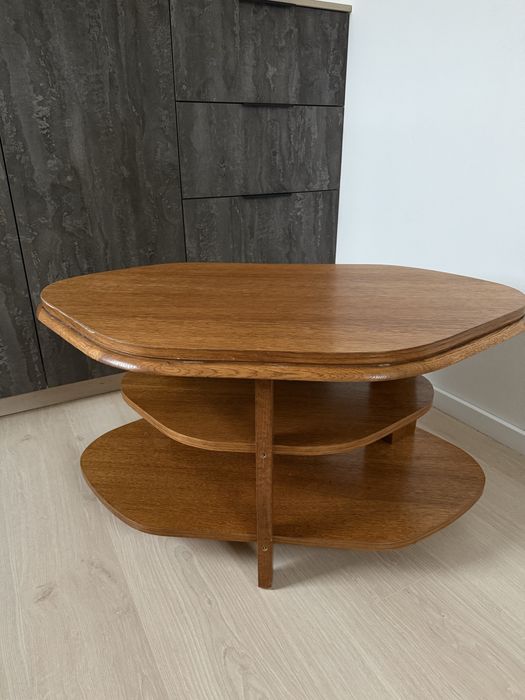 Журнальний столик