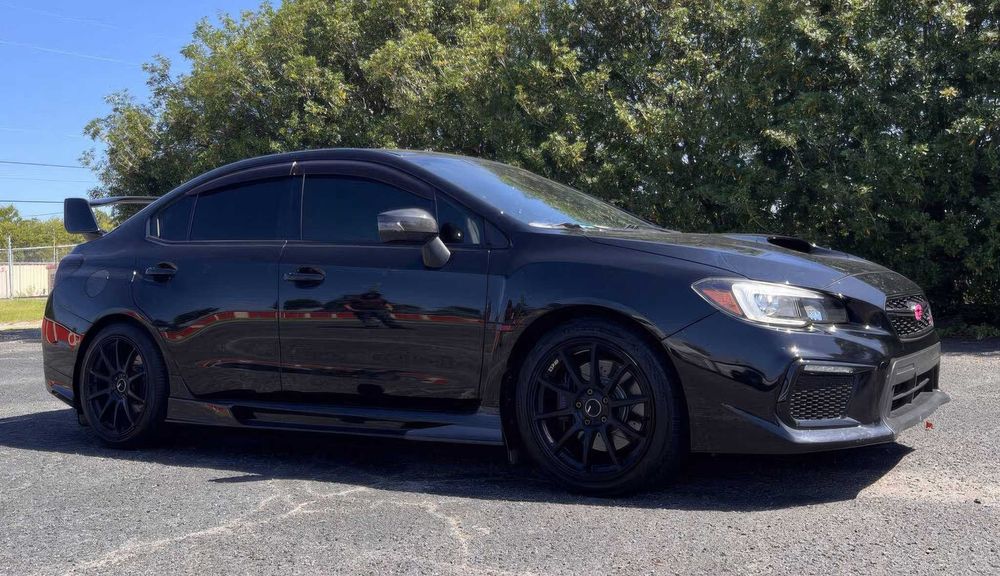 Subaru WRX STI Base      2016