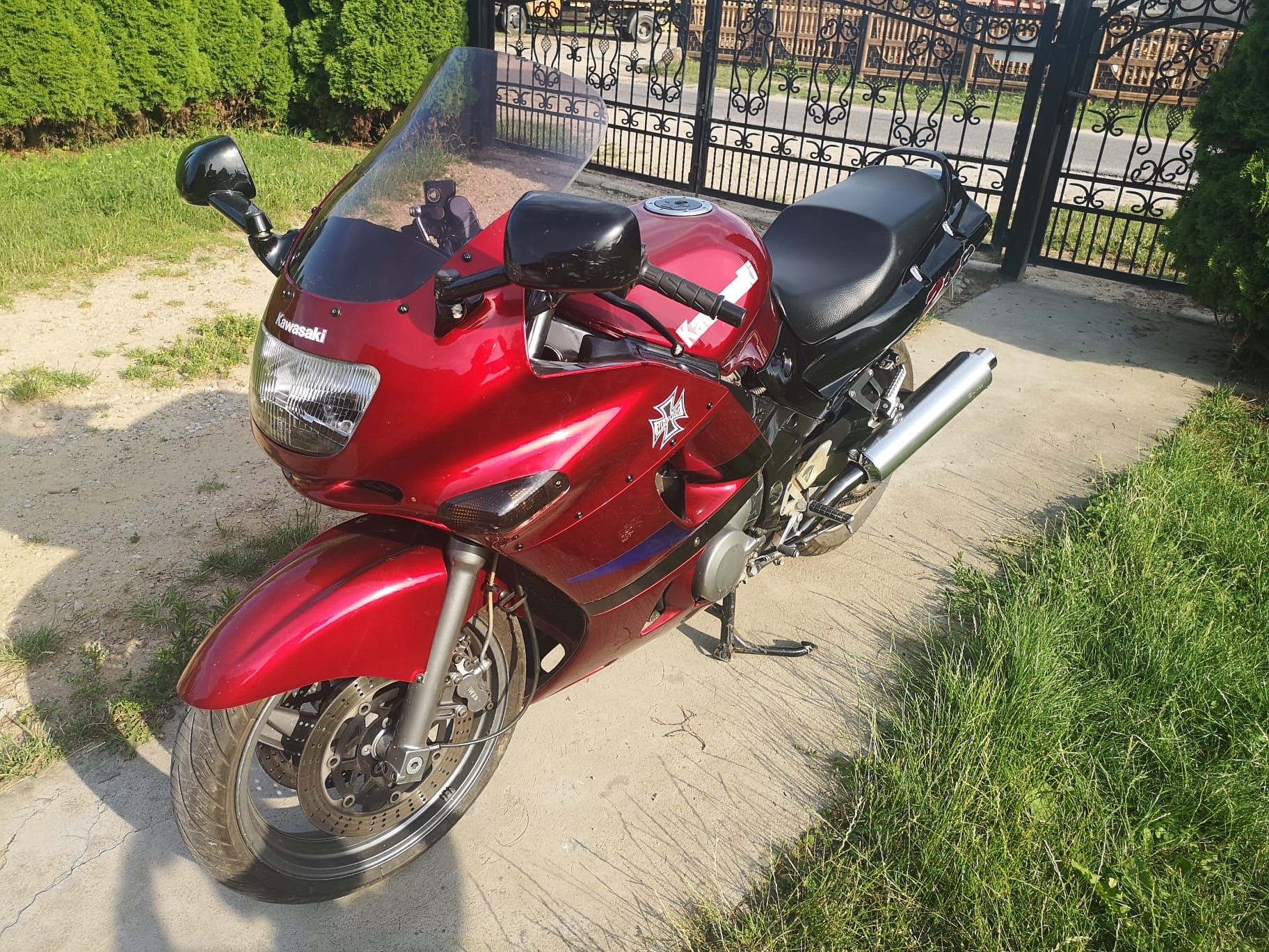 Kawasaki ZZR 600 E gotowy do sezonu Stan Bdb