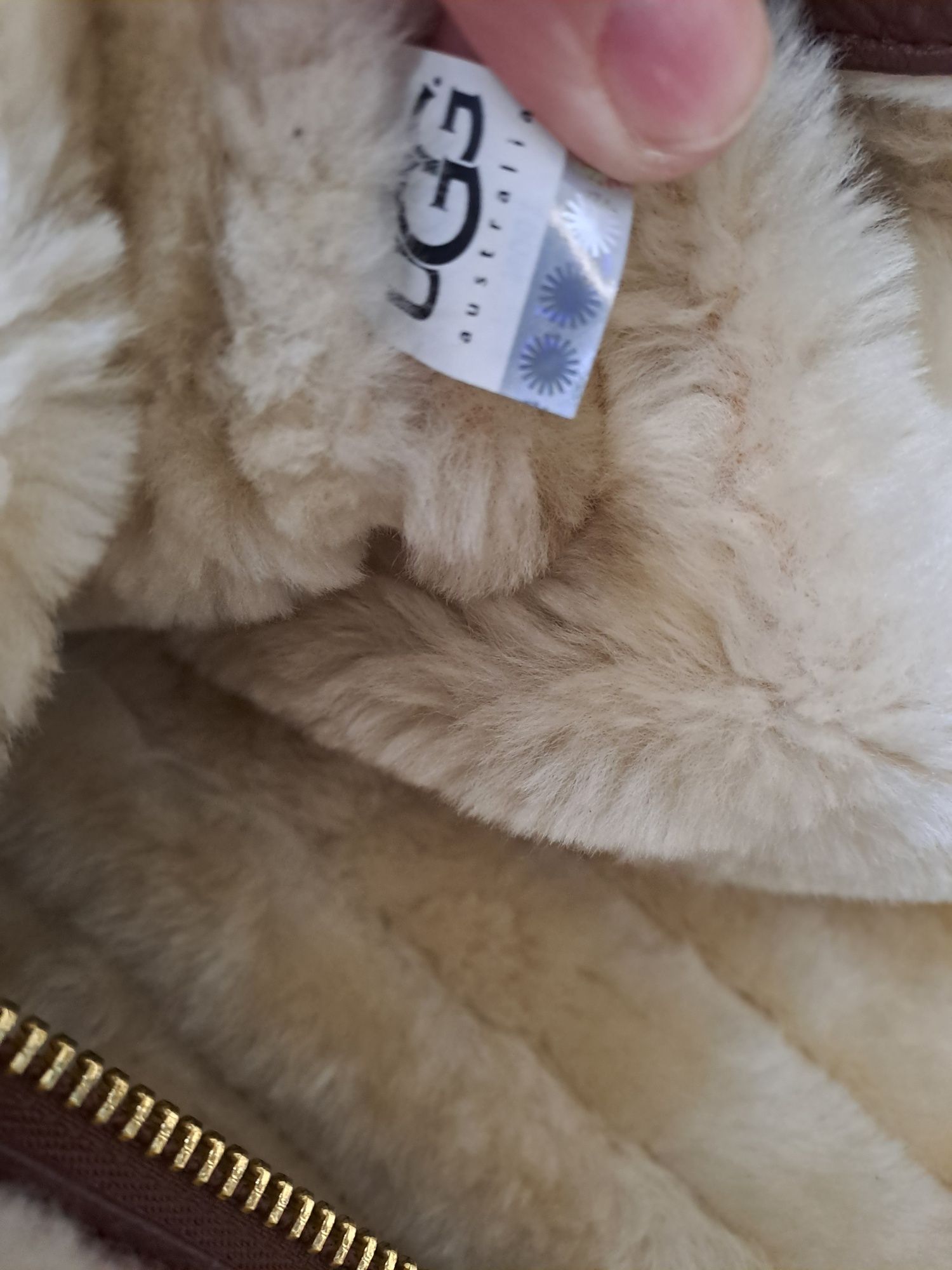 Шкіряна сумка з хутряними вставками Ugg. Оригінал!