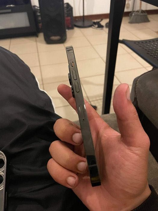 iPhone 14 pro 128g procuro trotinete elétricas Aberto a propostas