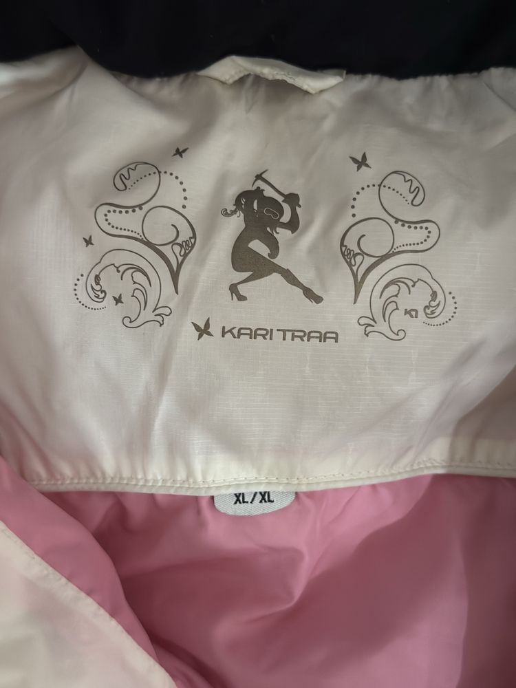 Bezrękawnik KariTraa XL damski kremowy jasny plus size puchowa logo