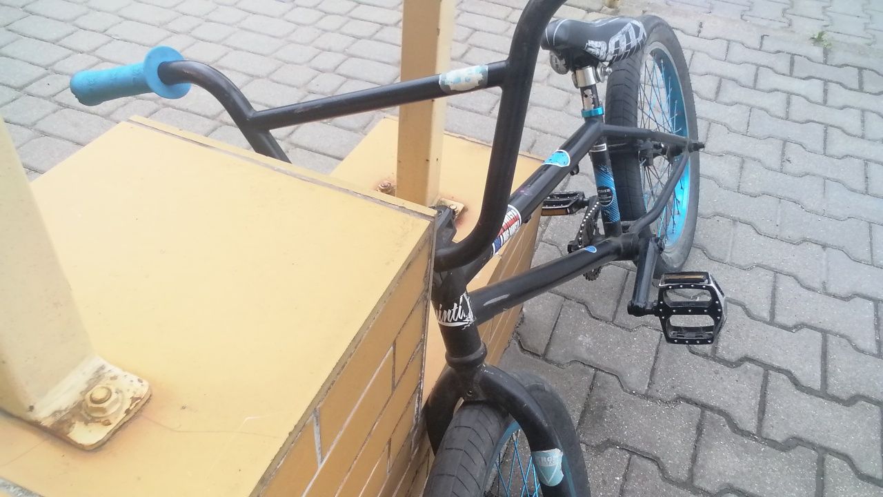 Bmx niebieski / wymieniće sie na dirta