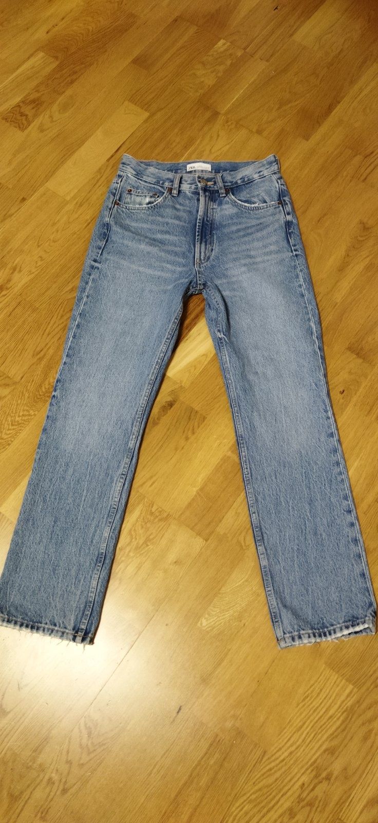 Джинси Zara 36р.Straight fit