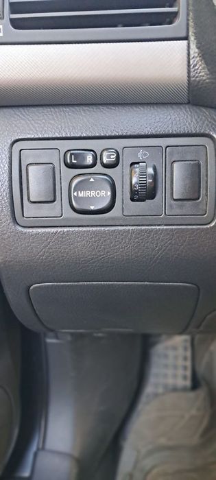 Продам Toyota Avensis