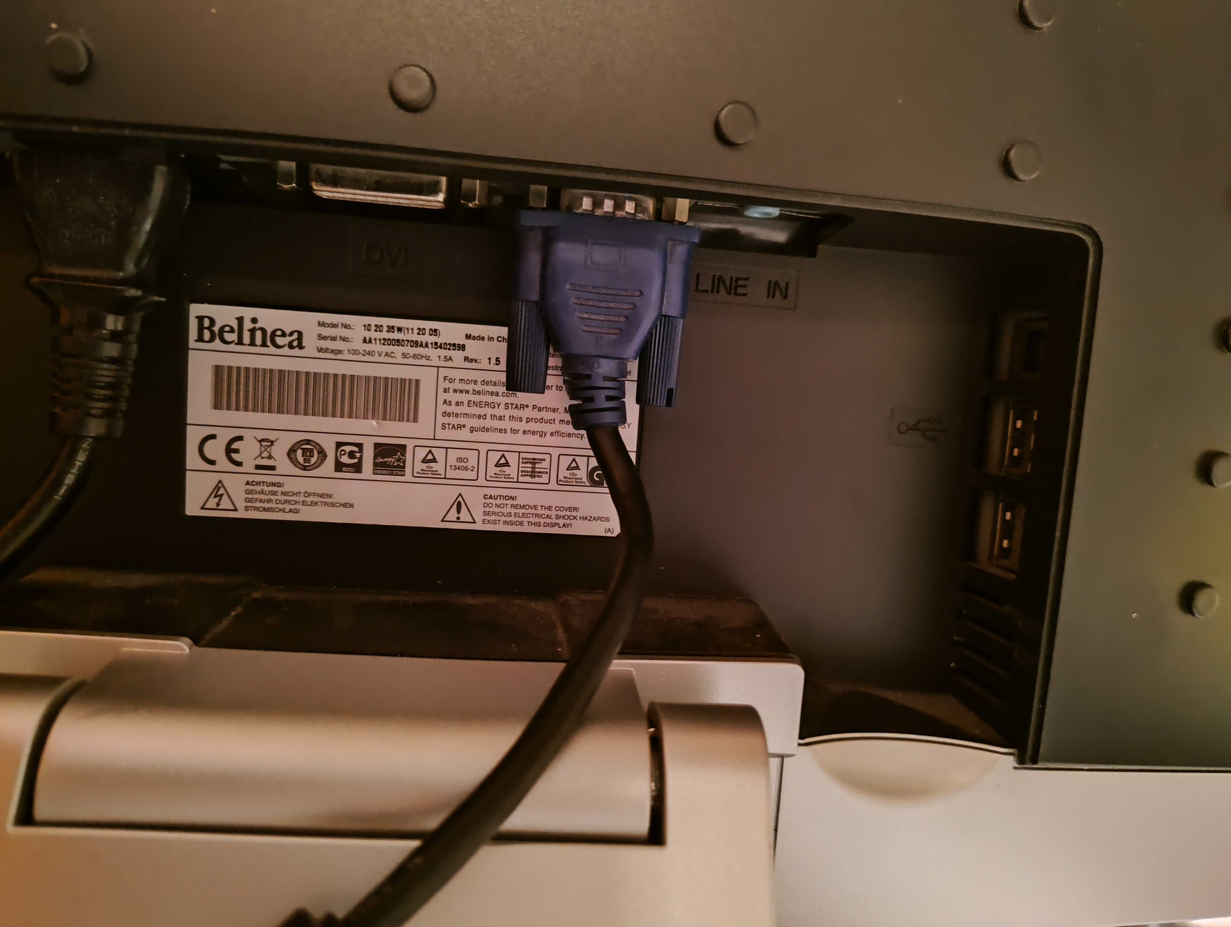 Monitor 20" Belinea 102035W (11 20 05)