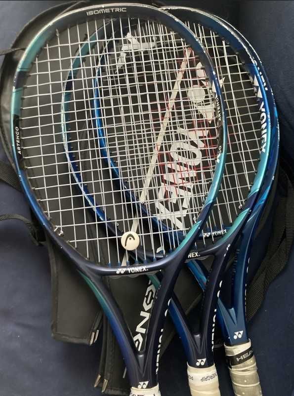 2 Yonex Ezone 26 de 2022 - 1 Yonex Ezone 25 de 2021