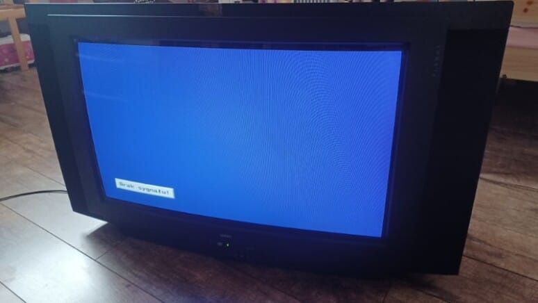 Telewizor Loewe planus 4681 arktyczny