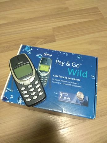 Nokia 3310 z pudełkiem i ładowarką