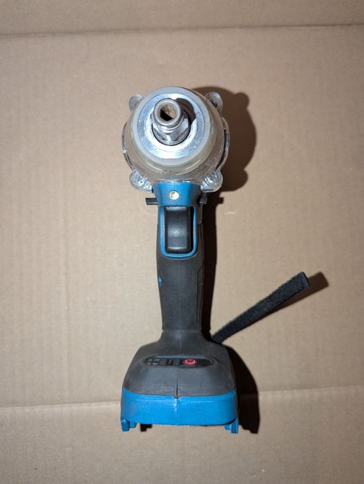 Klucz udarowy pod baterie makita,