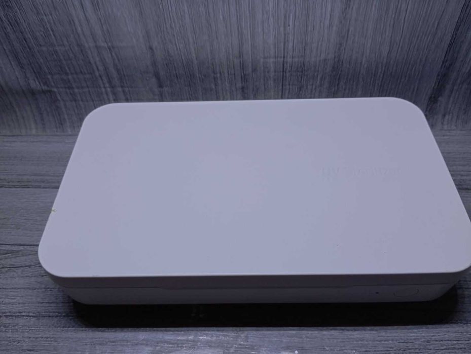 Samsung Sterylizator UV z ładowarką indukcyjną