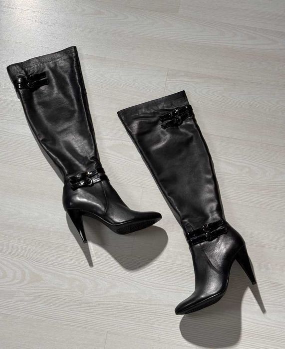 Продам жіночі чобітки