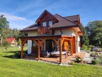 Domek w górach, Beskid Żywiecki, okolice Żywca, Szczyrku