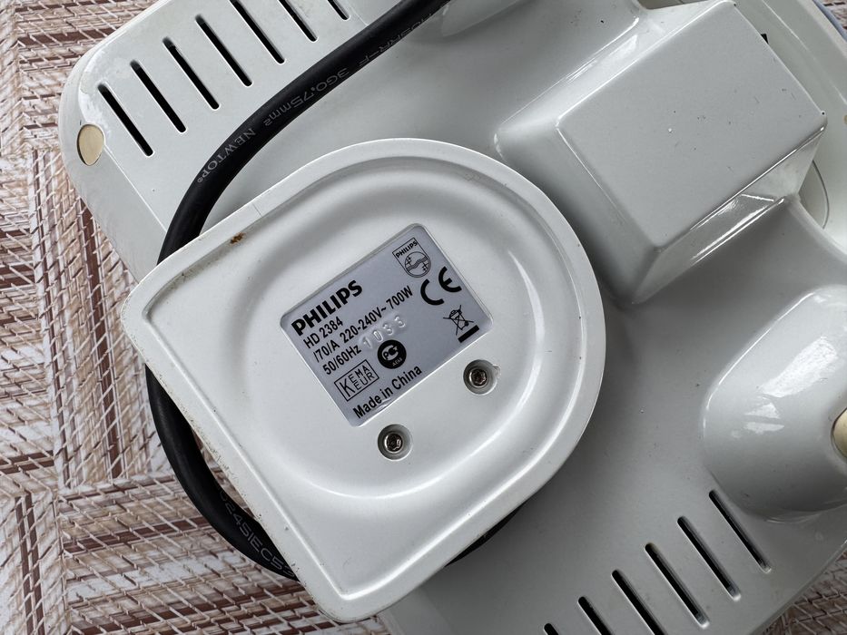 Бутербодниця Philips HD 2384 робоча!