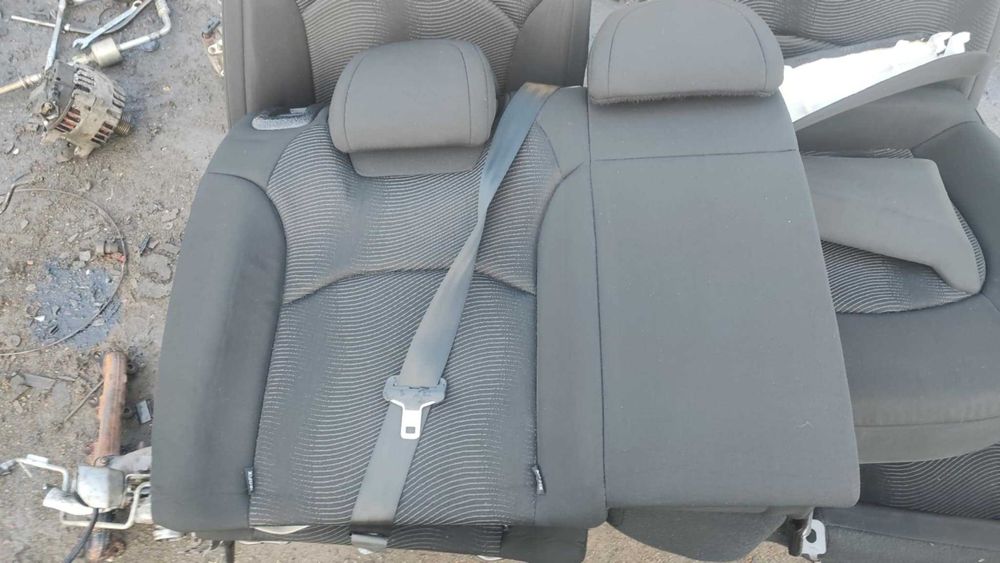 Fotele komplet kanapa tapicerka Citroen c5 III x7 sedan