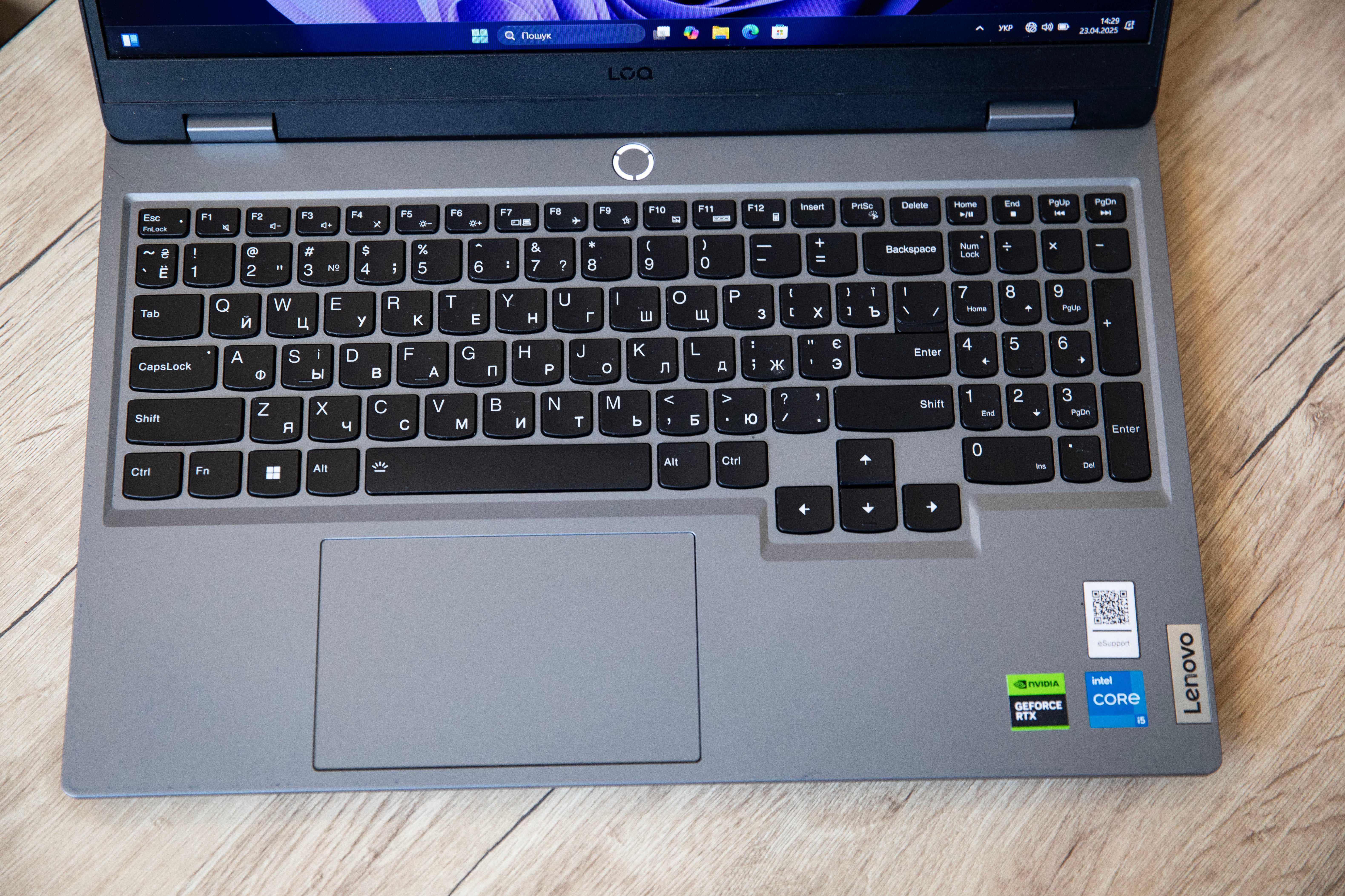 Lenovo LOQ Core i5-12450hx RTX 2050 16\512. Игровой ноутбук